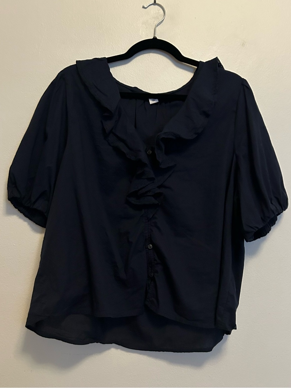 Old Navy Navy Ruffle Button-Front Blouse